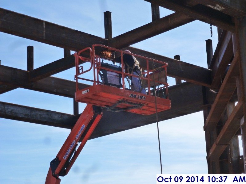 Working on the skylight steel beam Facing South-East (800x600)